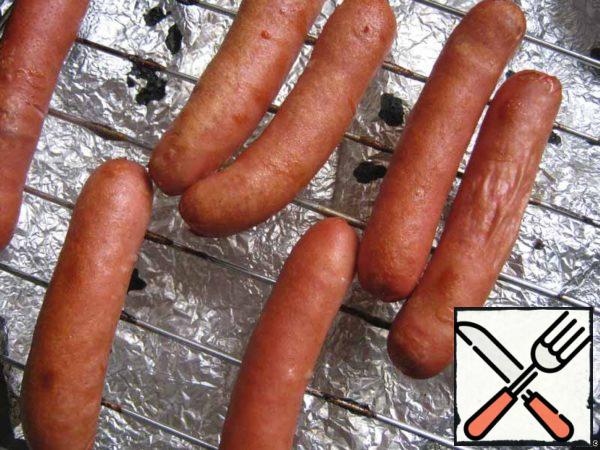 Meanwhile, the sausages are ready.
