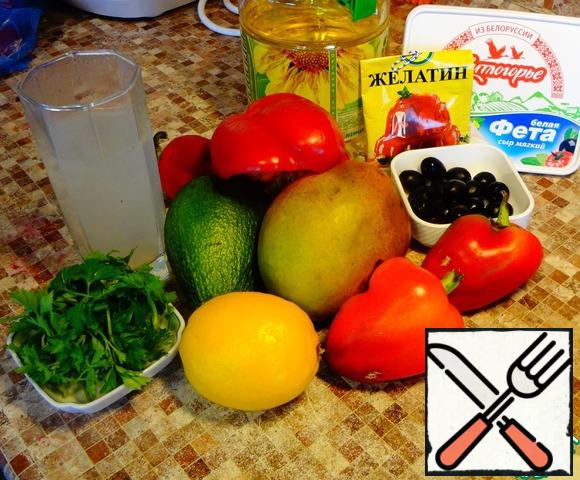 To prepare this recipe, we need the products that you see in photo.