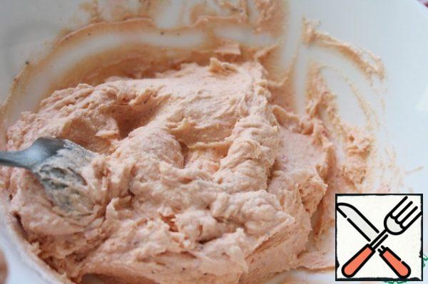 I chose the first, more simplified version.
The result is a pate like this. Be sure to try the pate, adjust to your taste the amount of salt and pepper.