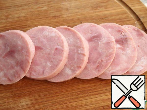 Ham cut into slices.