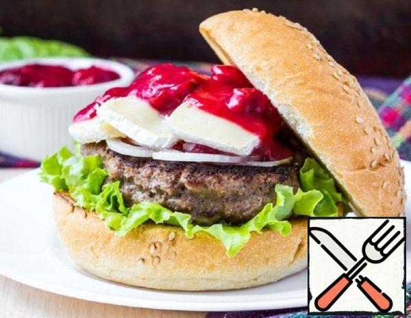 Burger with Brie Cheese and Cherry-Orange Sauce Recipe