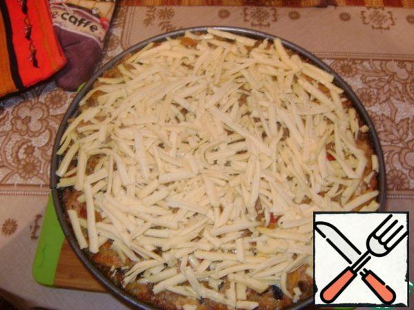 Sprinkle the remaining cheese on the casserole and put it in the oven for another 5-10 minutes.