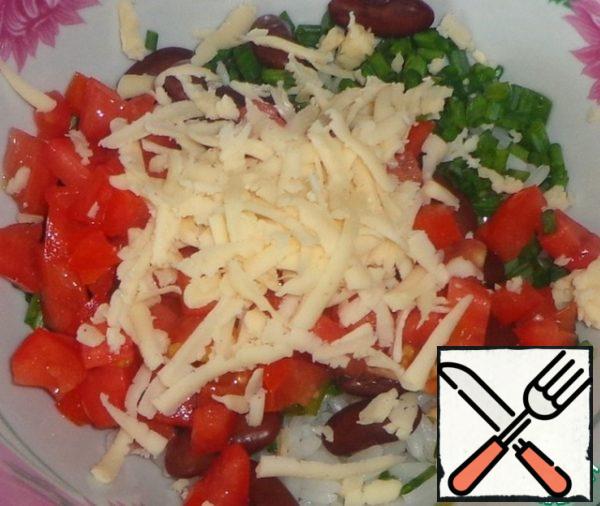 Cheese grate on a large grater and add to the salad.