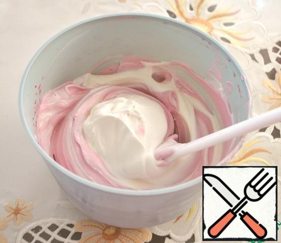 Mix chilled proteins and whipped cream with a spatula.