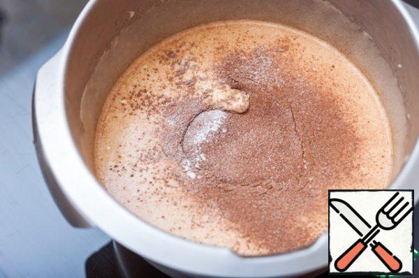 Sift the flour mixed with cocoa and salt, gently stir in upward movements.