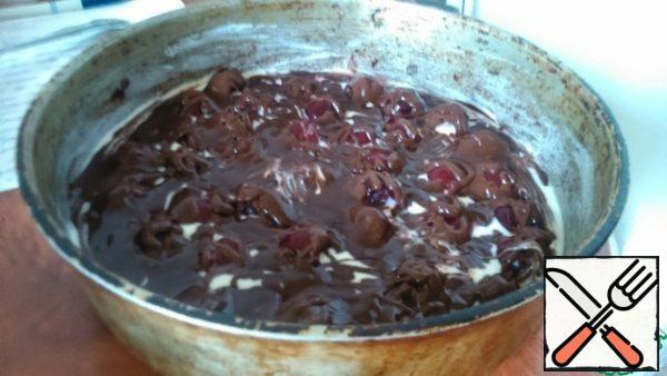 Again, add the chocolate dough (half of what is left)