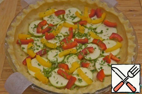 Sprinkle with herbs.
