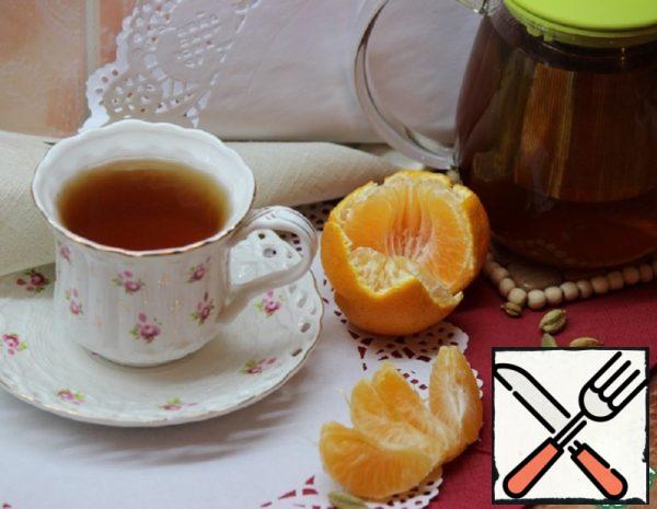 Original Tea with Cardamom and Tangerines Recipe