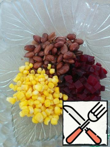 Add the beans and corn to the beet.