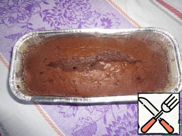 This is what a brownie looks like. After it cools down a little cut it into two cakes.