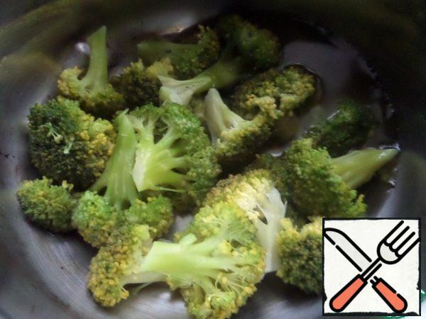 The broth can be saved.
