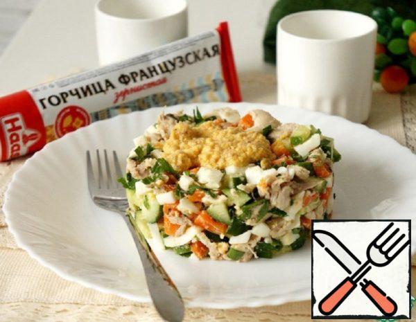 Salad with Chicken, Carrots and Mustard Dressing Recipe