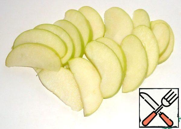 Apple cut into thin plates.