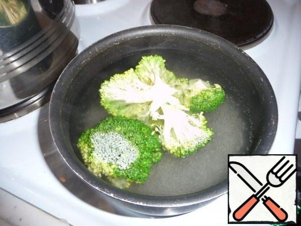 Broccoli boil in salted water for 3 to 4 minutes.