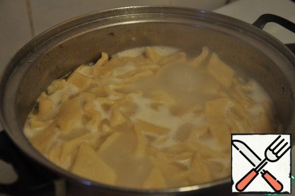 Cook them in boiled broth until tender.