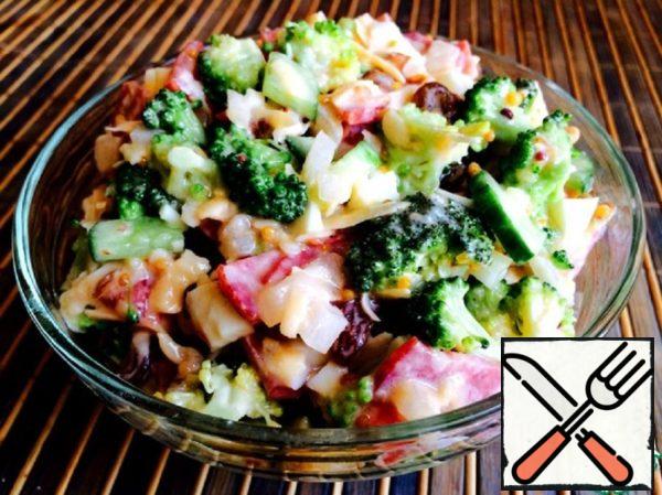 Salad with Broccoli