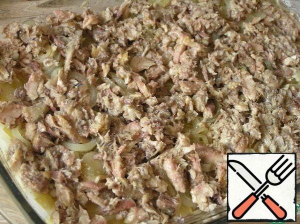 Then a layer of anchovies (finely chop or mash with a fork).
