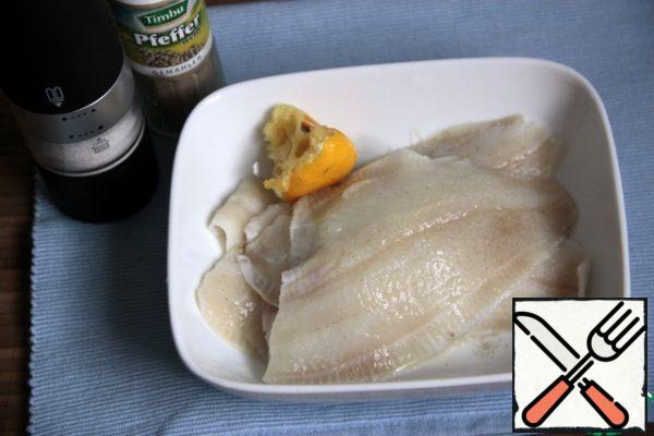 Marinate the fish fillet ( I have a small flounder) in lemon juice, salt and white pepper.
