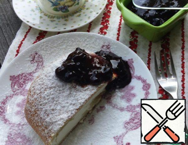 Curd Strudel with Currant Sauce Recipe