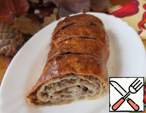 Meat Strudel with Caramel Onion Recipe