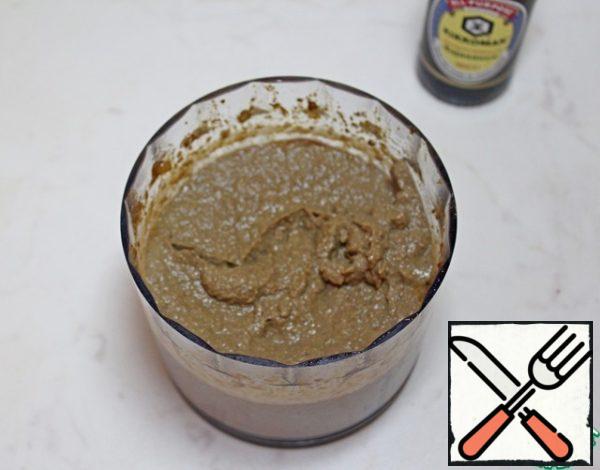 Grind the finished paste into a puree.