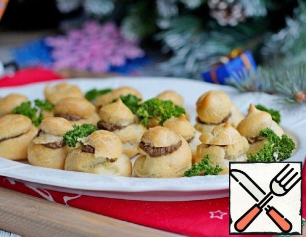 Profiteroles with Chicken Liver Pate Recipe