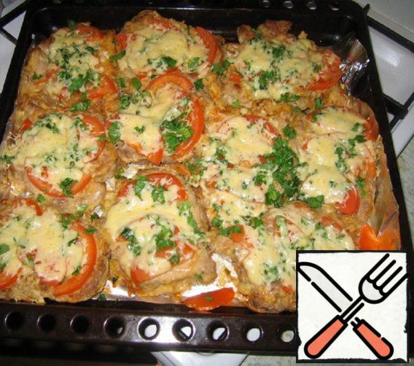 Pork, baked with Tomatoes and Cheese Recipe