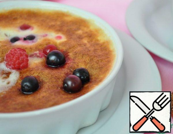 Rice and Berry Gratin with Champagne Sabayon Recipe