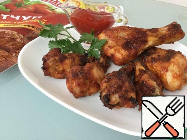The wings turn out to be quite sharp, but for those who like it sharper, you can sprinkle Tabasco sauce when serving.