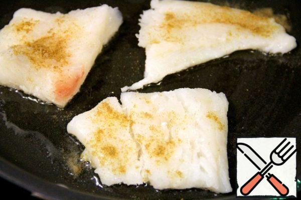 Fish (I have cod) sprinkle with cumin and salt and lightly fry in a frying pan.
