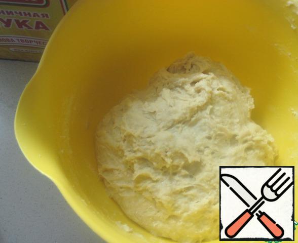 Combine the flour mixture with the egg. Knead the soft, slightly sticky dough.