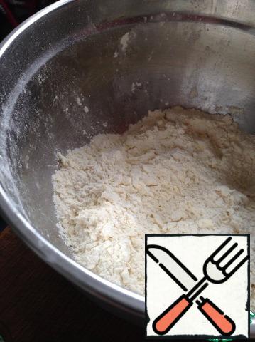 Grind flour and cold butter into crumbs. Salt.