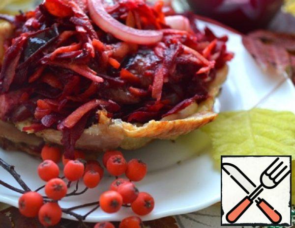 Salad "Gifts of Autumn in the Meat Dish" Recipe
