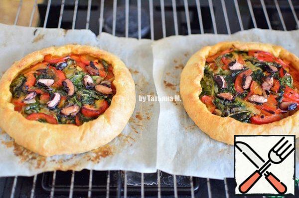 Cook at 190 degrees until the dough is ready (about 30 minutes, focus on your oven);