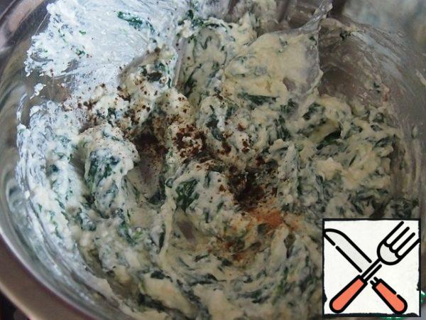 Curd mix with egg, spinach and garlic, add salt and black pepper to taste.