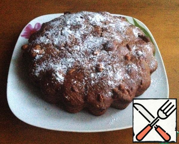 Ready cake cool a little in the form, then-on the grid. Sprinkle the cooled cake with powdered sugar. Bon appetit!