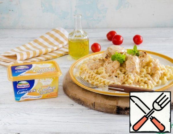 Chicken Breasts in Cheese Sauce Recipe