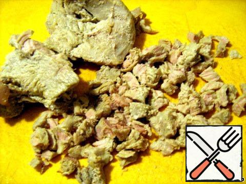 Chicken meat. Boiled chicken meat (beef)cut into cubes.
