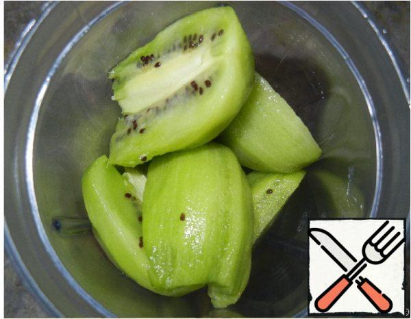Kiwi peel, grind in a blender or wipe through a strainer.