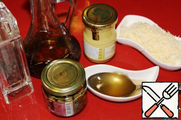 Products for making salad dressing.
I used Dijon mustard, but if you don't have it, you can use any other.
