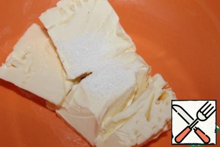 Mix butter at room temperature with vanilla.
