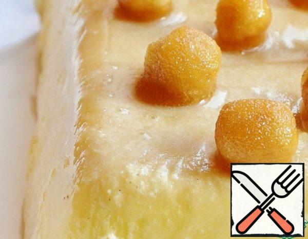 Vanilla-Caramel Parfait with Nuts Recipe