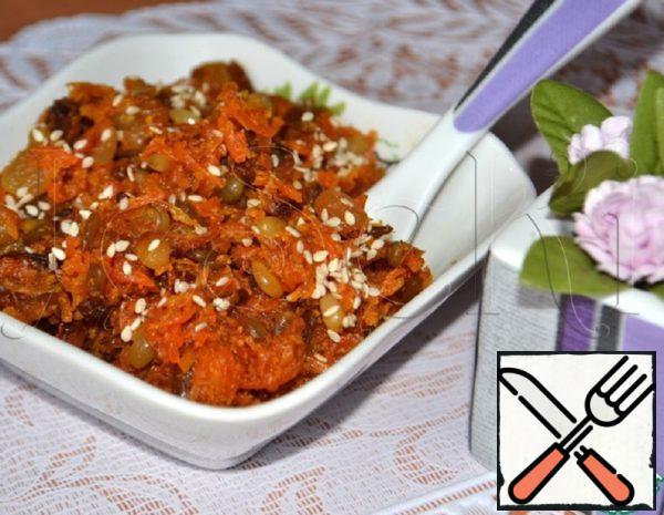 Halva of Carrots with Raisins, Nuts, Sunflower Seeds in a Slow Cooker Recipe