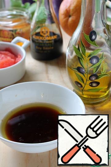 And olive oil. All mix well, try, you may need to add a little lemon juice, if grapefruit turned out a small amount.