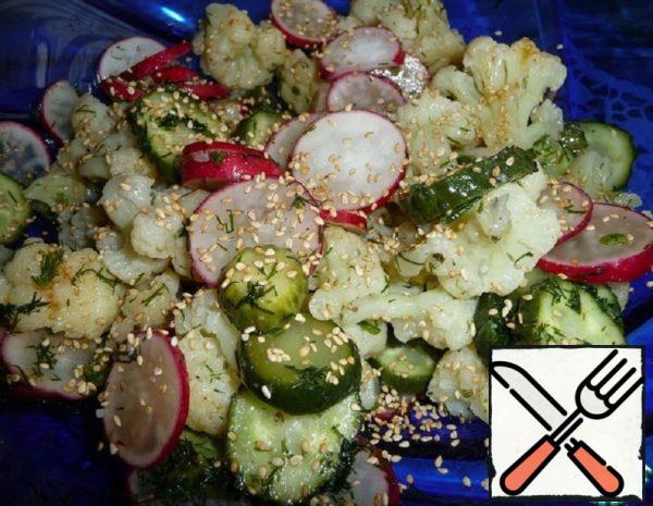 Salad with Cauliflower and Radish Recipe
