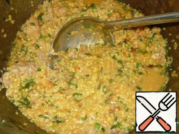 Stir again, wait 3 minutes, and the porridge is ready!
