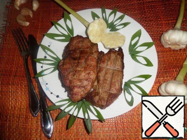 Serve with herbs and vegetables.