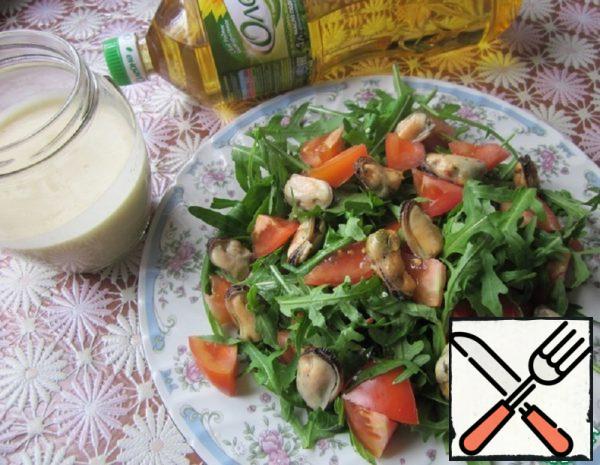 Apple Lean "mayonnaise" and Salad with Mussels Recipe