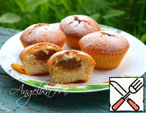 Muffins Stuffed with Boiled Condensed Milk Recipe
