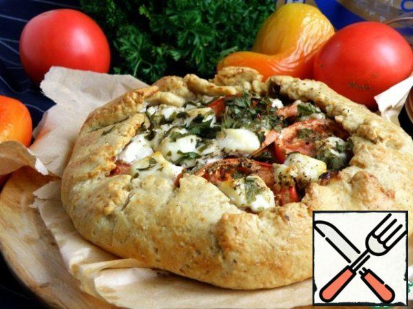 Let the galette stand without heating for 10 minutes and serve warm.